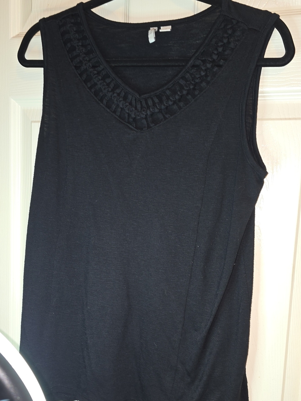 Sleeveless V-Neck Tank Top with Braided Trim - Black